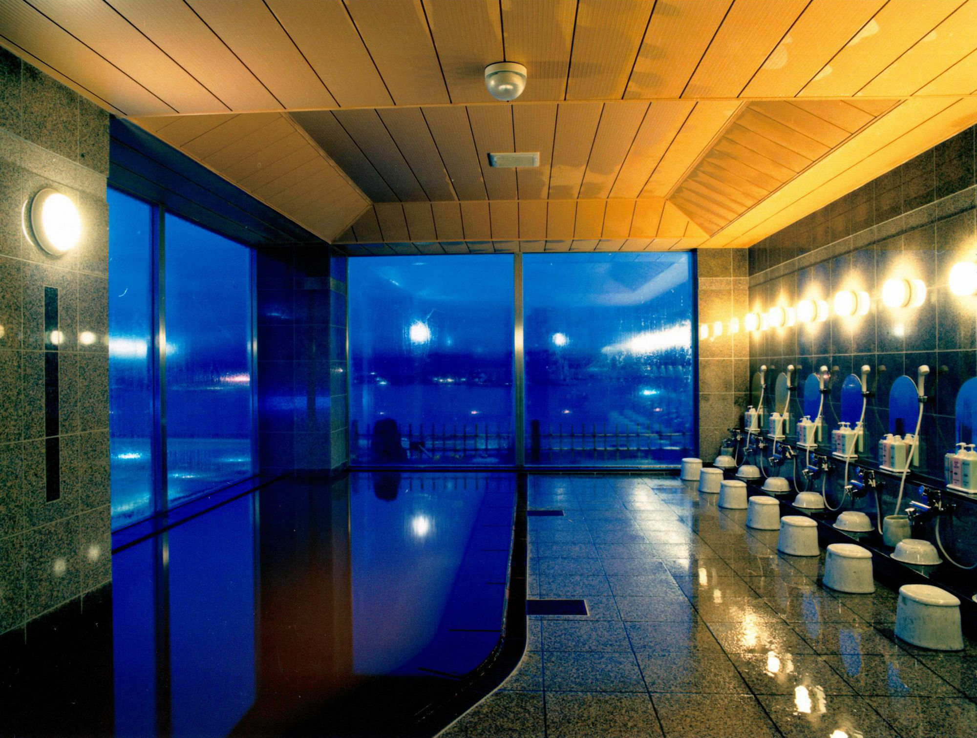 Route Inn Grantia Hakodate Ekimae Exterior photo